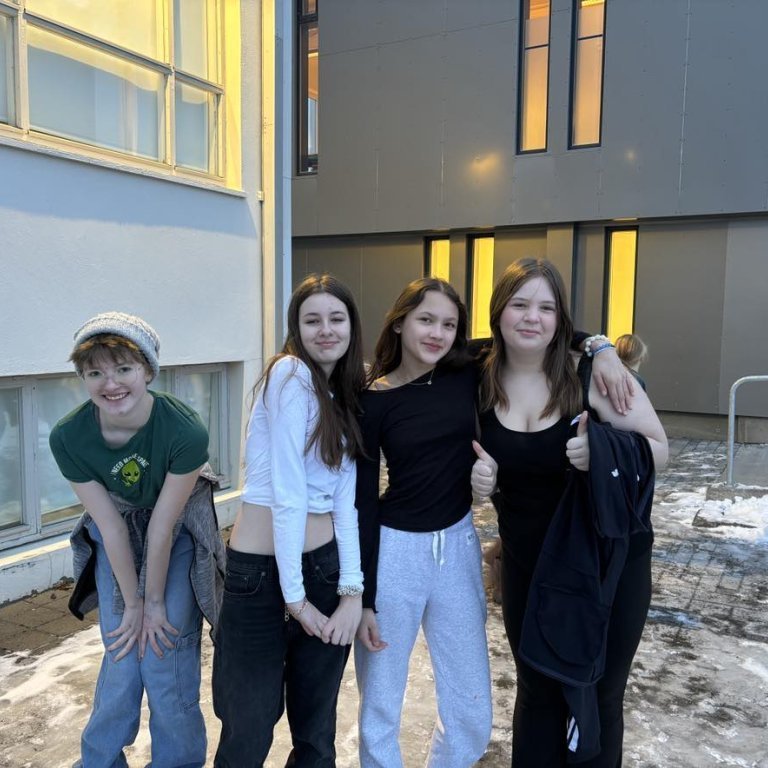 429334516_329908066702199_7154448539517938139_n