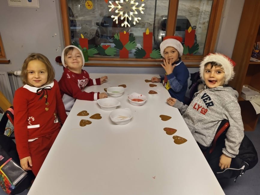 Piparkökur og jólahúfur