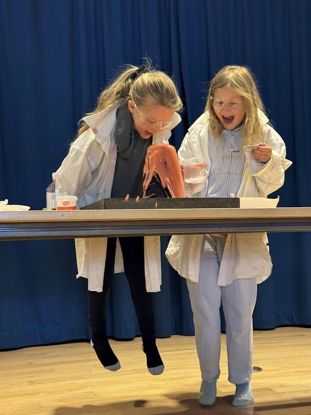 Hildur Ynja og Hanna Móey