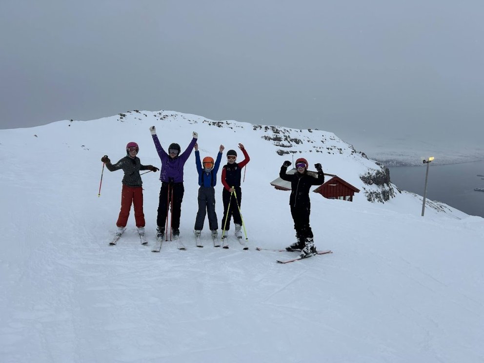 Á skíðum skemmti ég mér........