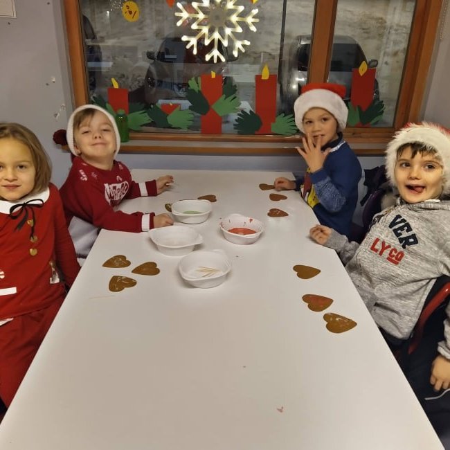 Piparkökur og jólahúfur