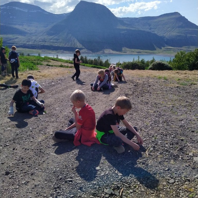 Útikennsla í góða veðrinu