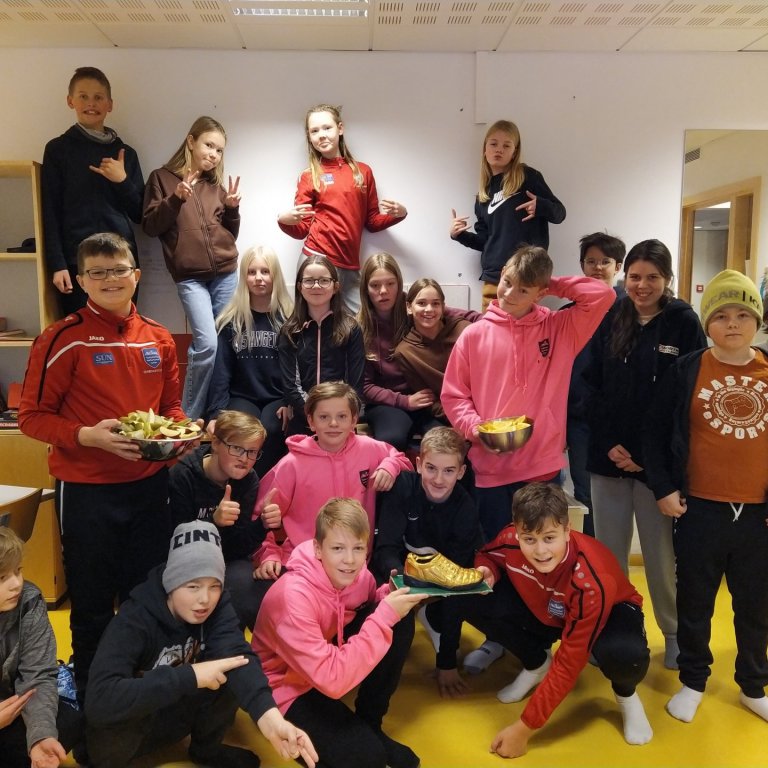 7. bekkur með Gullskóinn