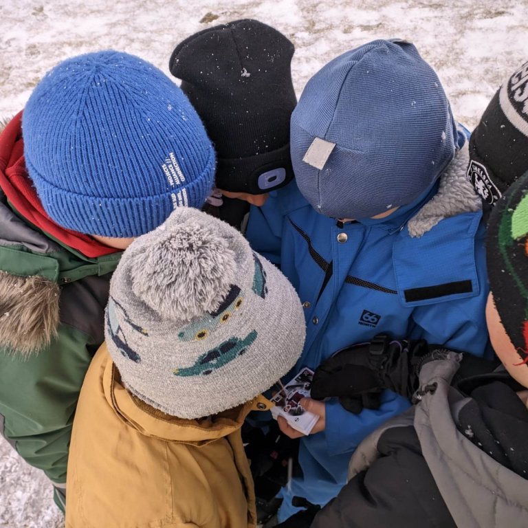 Alttaf staður og stund fyrir fótboltamyndir, líka í kuldatíð.